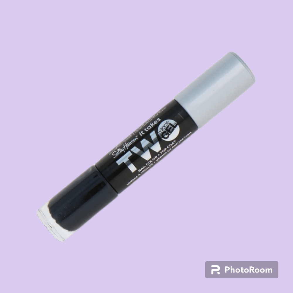 2 In 1 Nail Polish